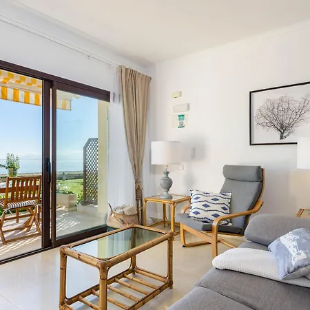 Yourhouse Ines Apartament *